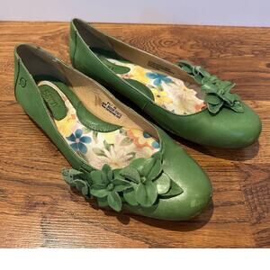 Born Gemma Leather Floral Ballet Flats Women’s 8.5 Green Comfort Shoes Unique
